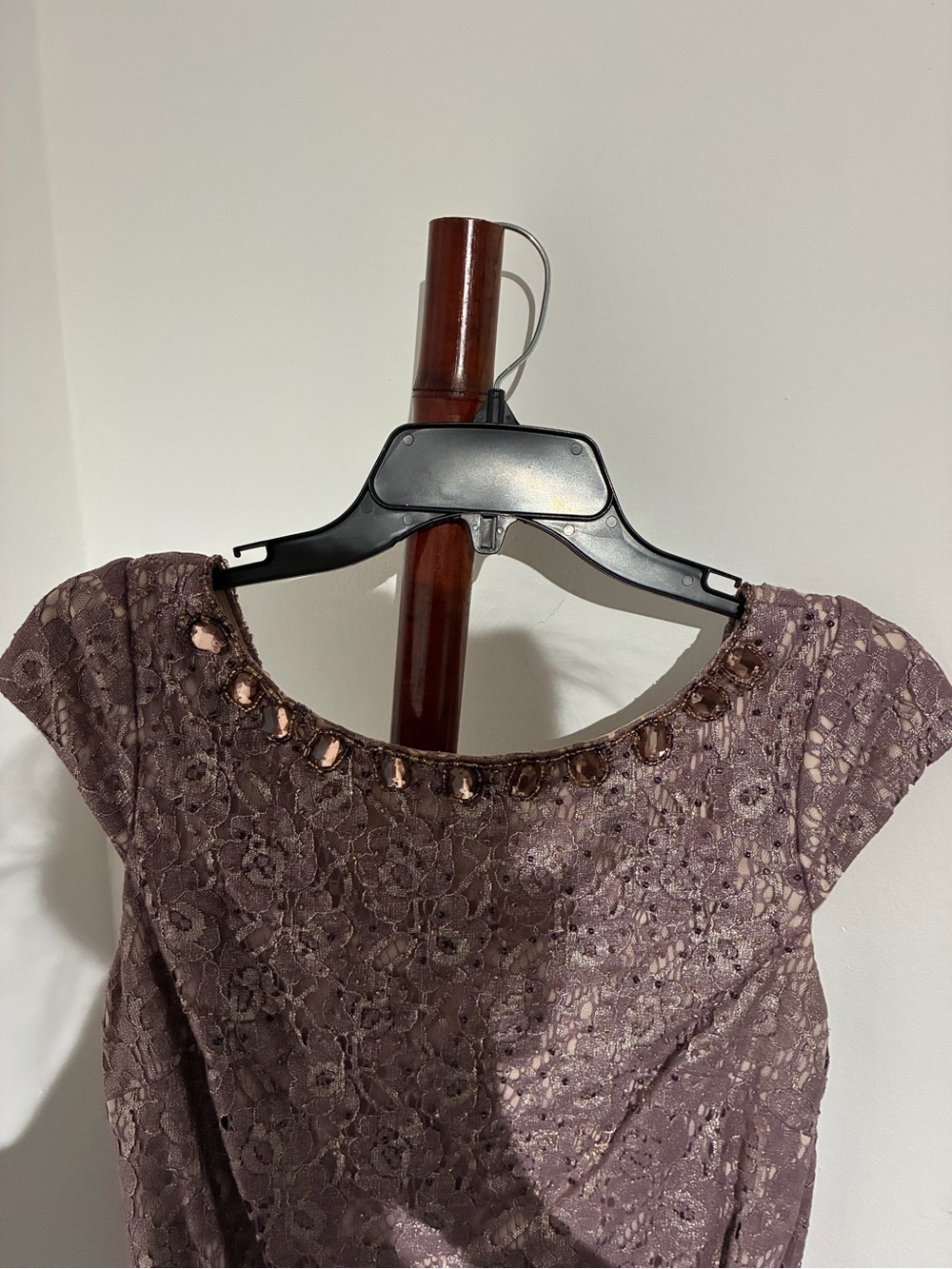 Aidan Mattox Lace Midi Dress in Mauve